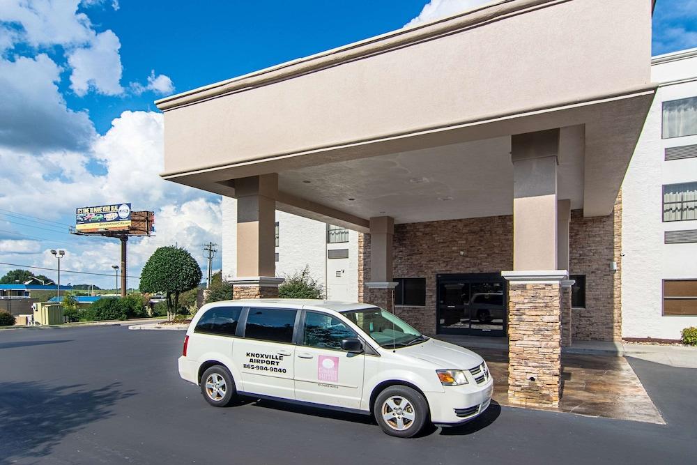 Comfort Suites Knoxville Airport photo 44