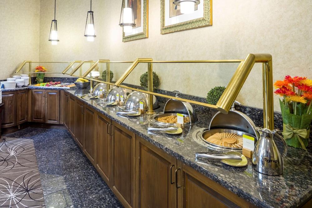 DoubleTree by Hilton Boston - Milford photo 36