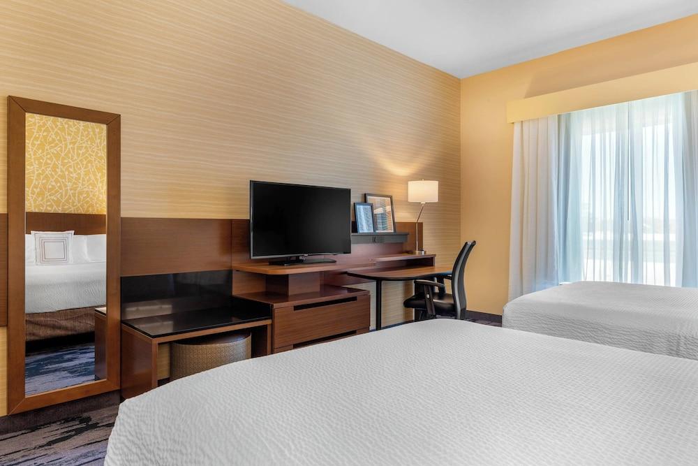 Fairfield Inn & Suites by Marriott Mebane photo 12