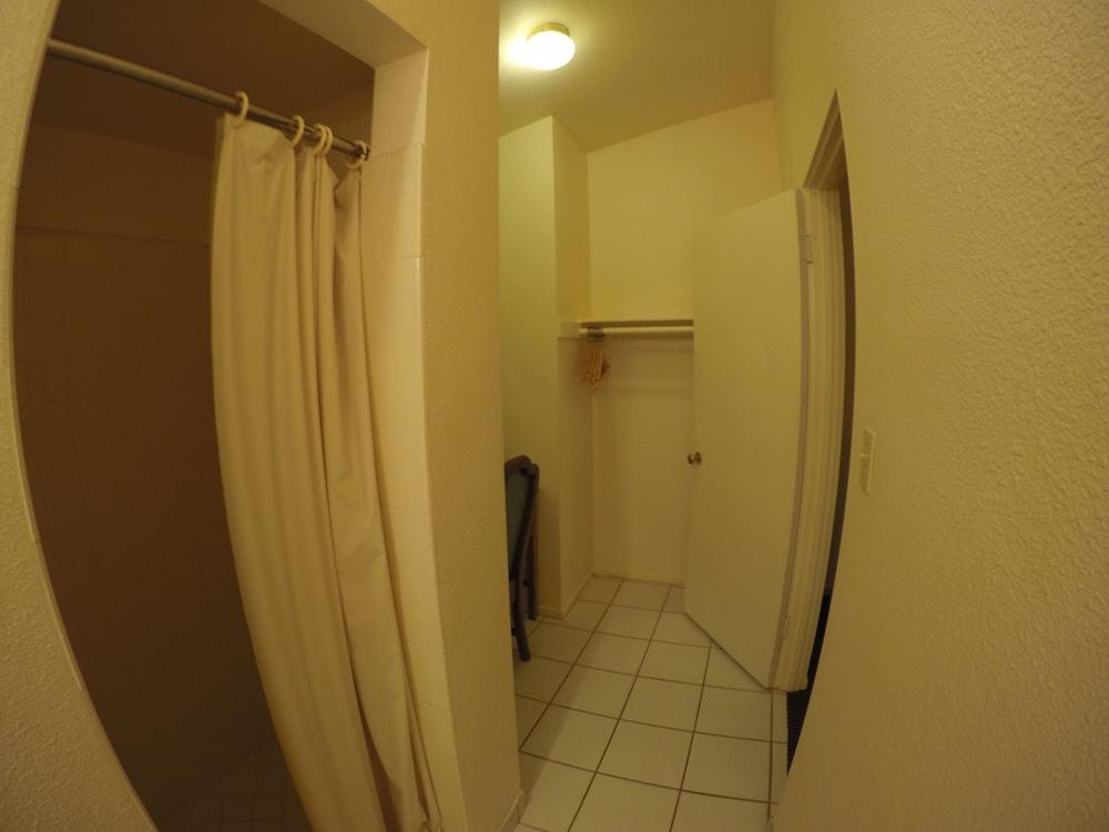 Indio Holiday Motel photo 32