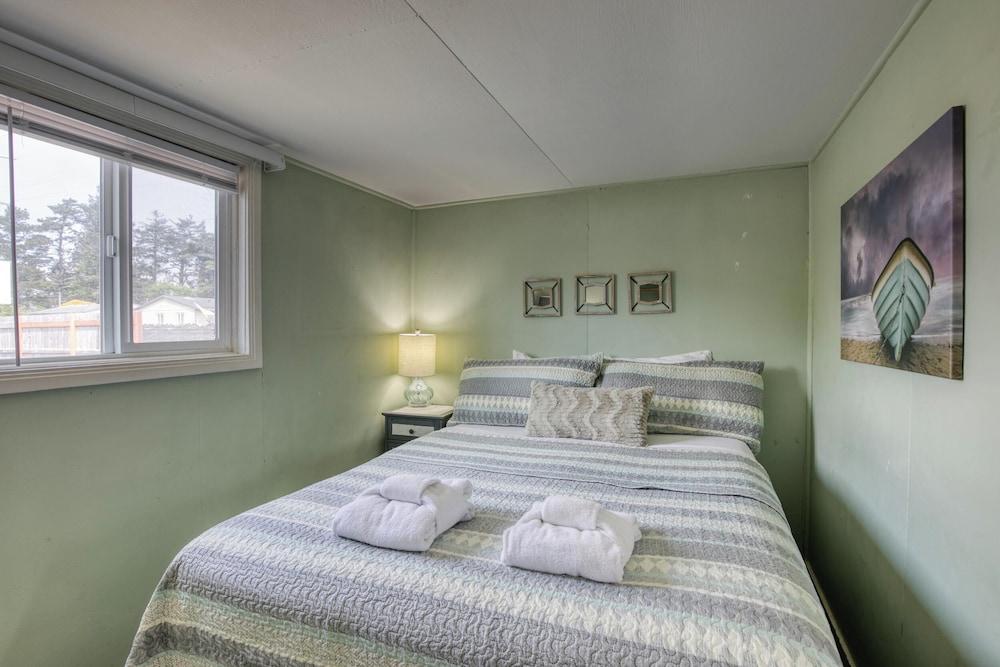 Ocean Spray Beach Resort photo 25