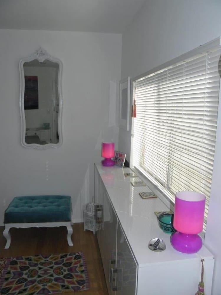 Boutique 444 photo 97