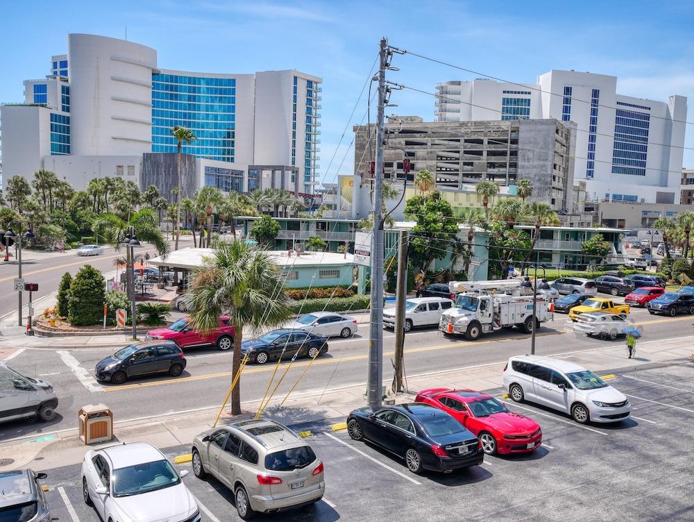 Clearwater Suites photo 26
