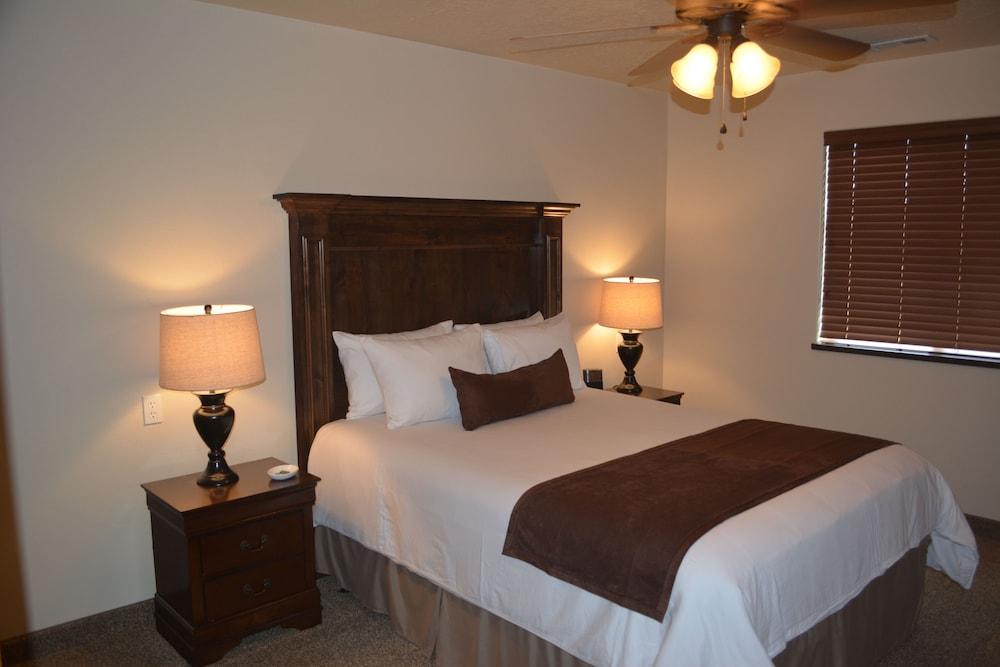 CB&M Executive Suites photo 21