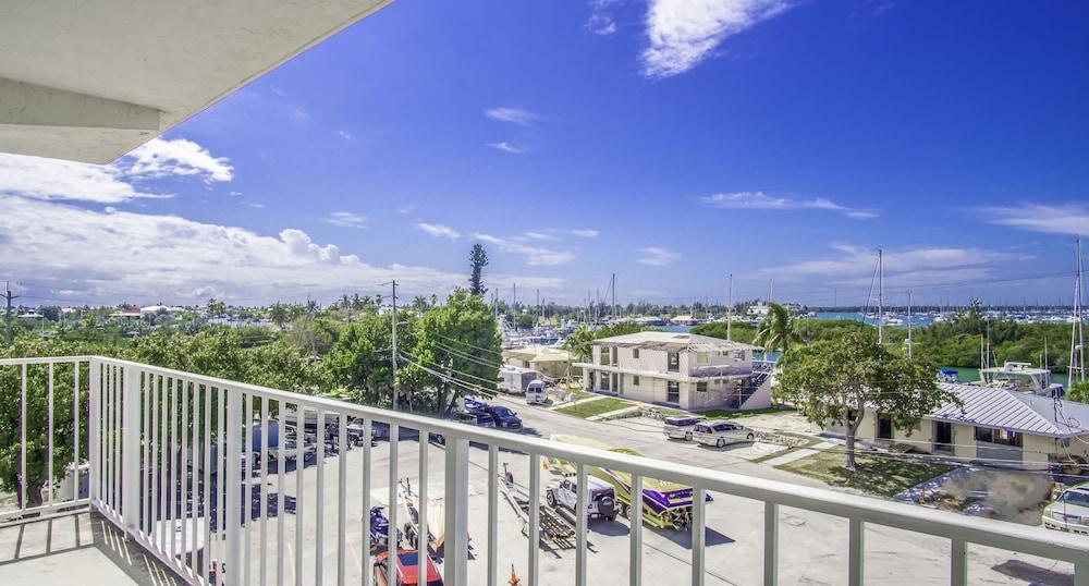 Skipjack Resort & Marina photo 35