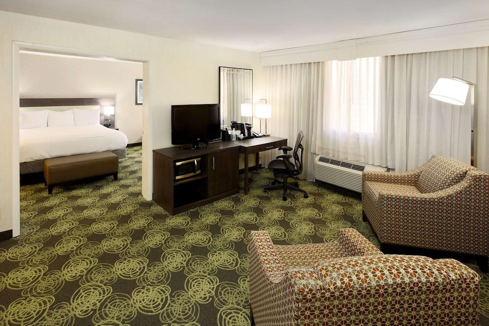 Hilton Garden Inn Reagan National Airport photo 8