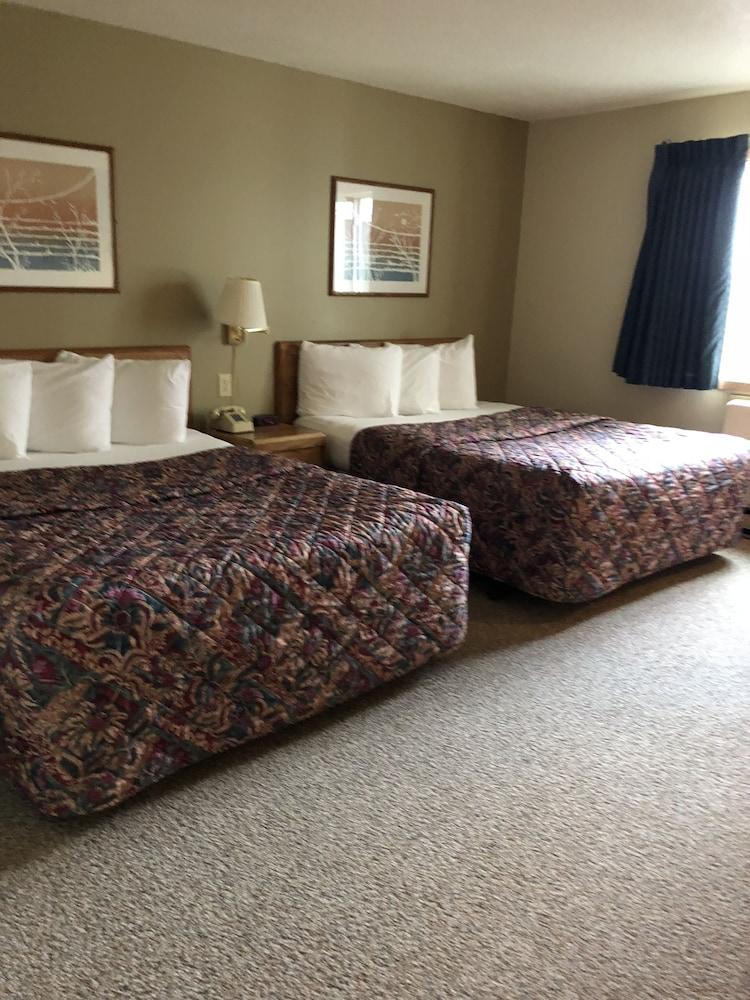Value Host Motor Inn photo 21