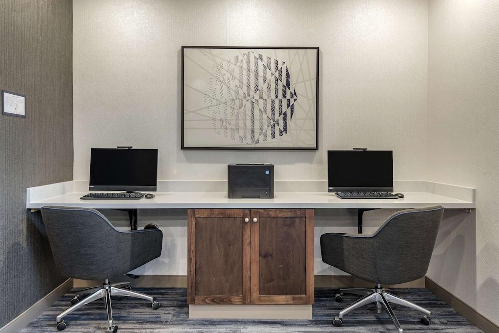 Hyatt Place Indianapolis Carmel photo 6