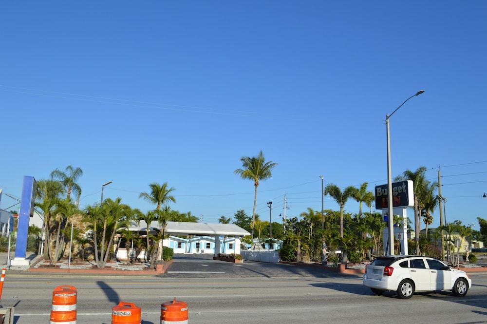 Budget Inn - Ft Myers photo 31
