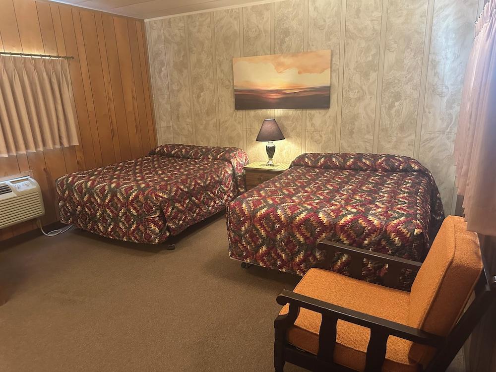 Chisos Mining Co Motel photo 4