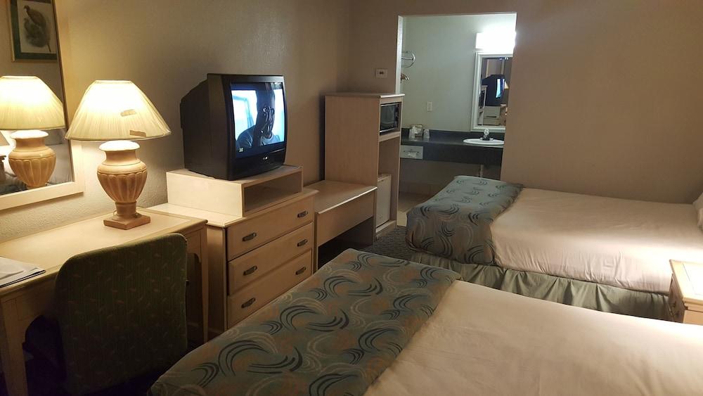The Brooke Hotel photo 29