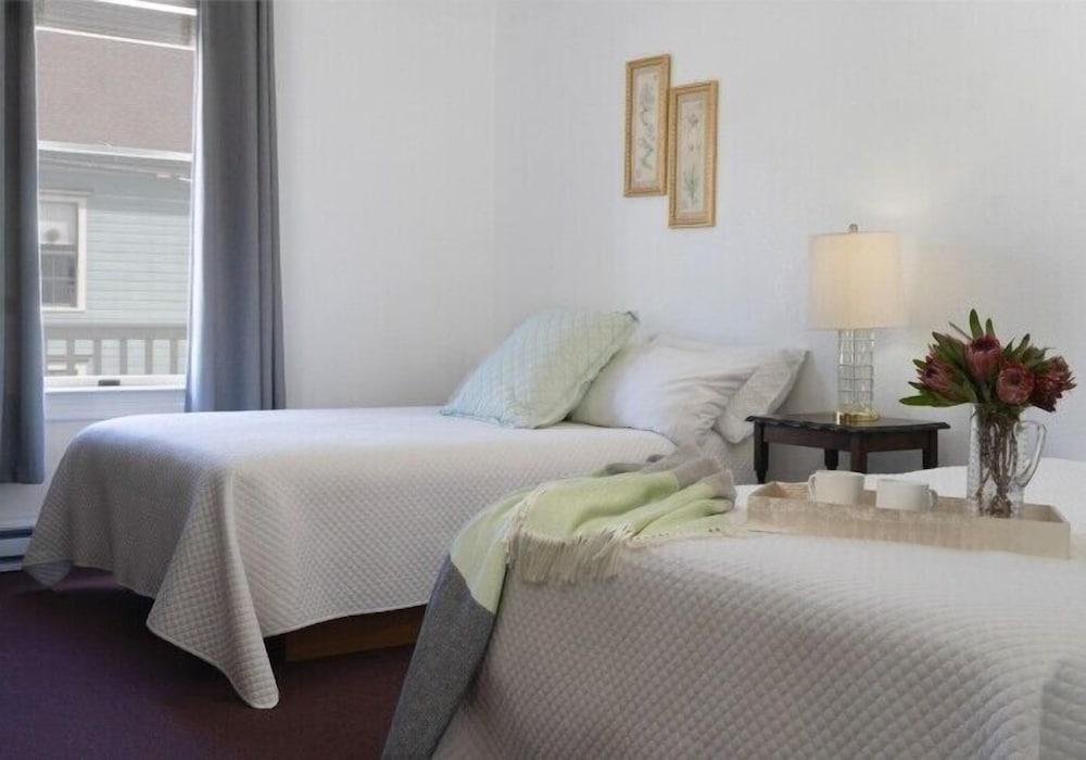 Tomales Hotel photo 21