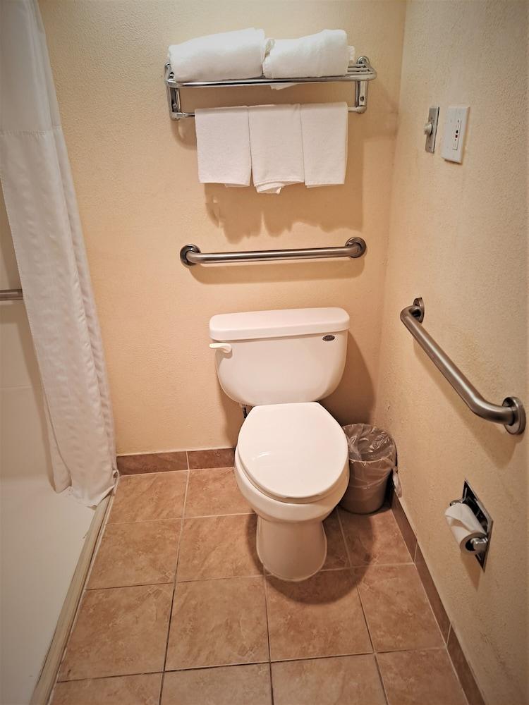 Studio 6 Suites Catonsville, Md – Baltimore West photo 13