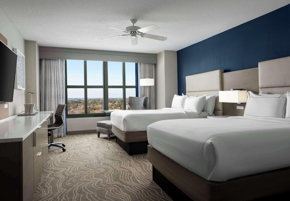 Hilton Virginia Beach Oceanfront photo 45