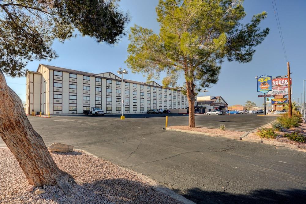 Longhorn Casino & Hotel photo 26
