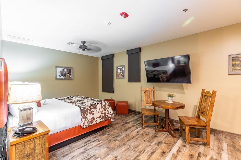 Prickly Pear Inn photo 31