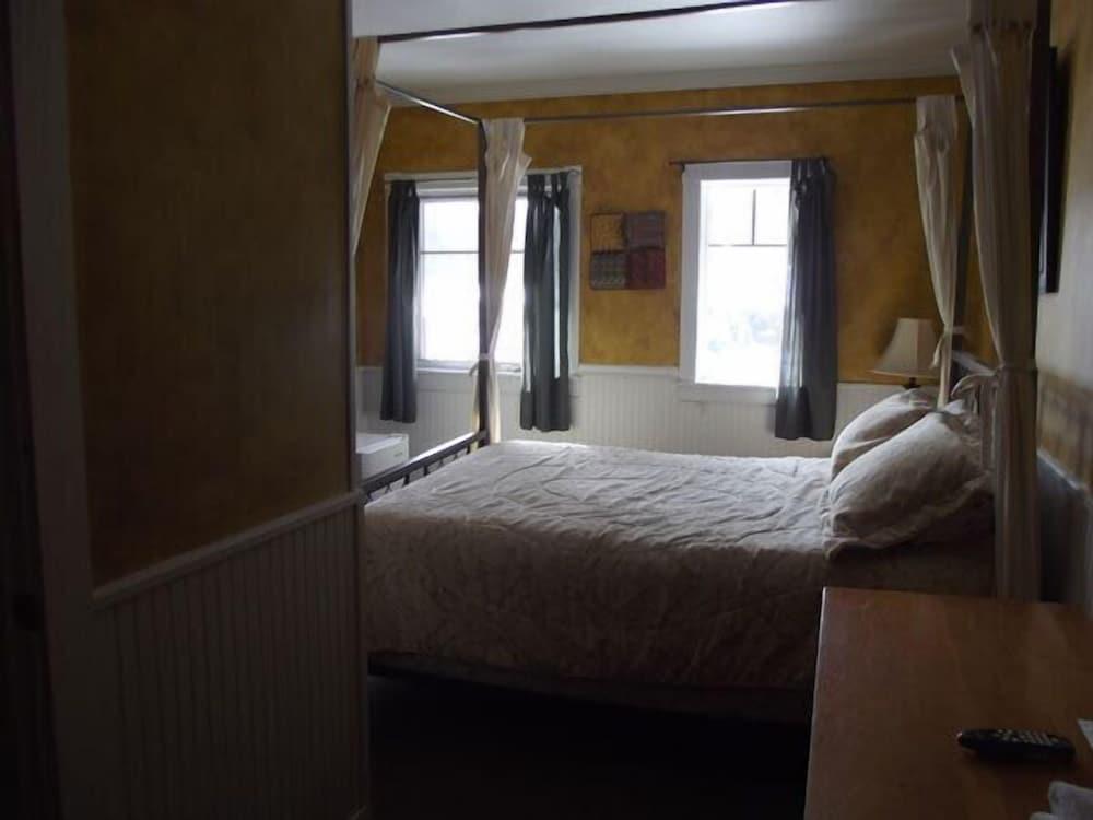 The Jay Village Inn photo 16