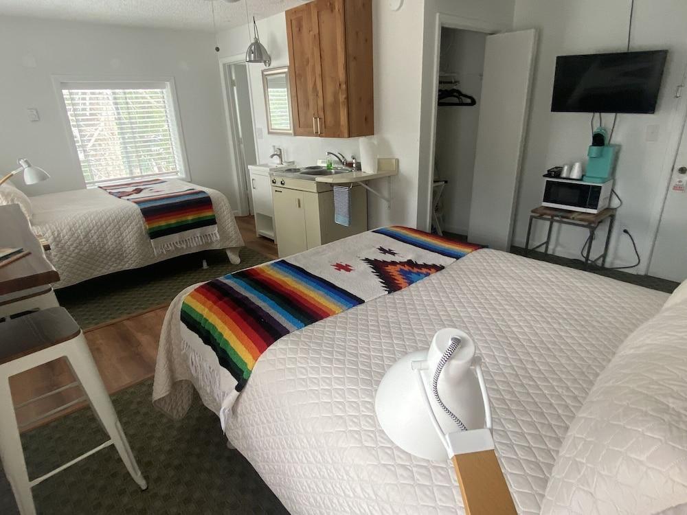 Summit Inn photo 49