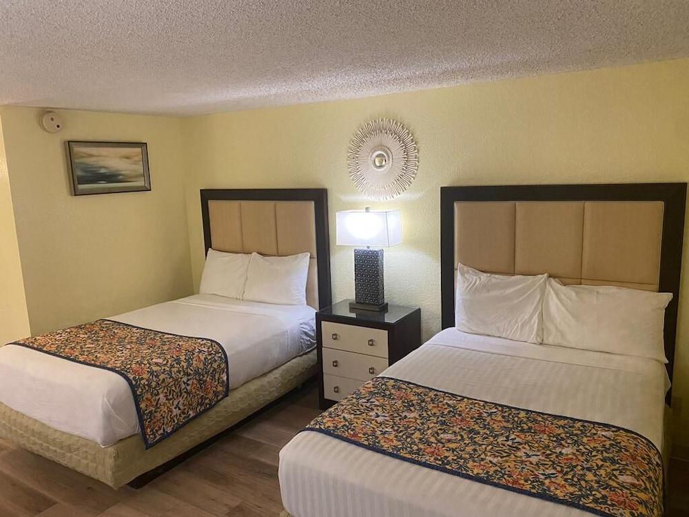 OK Hotel photo 11