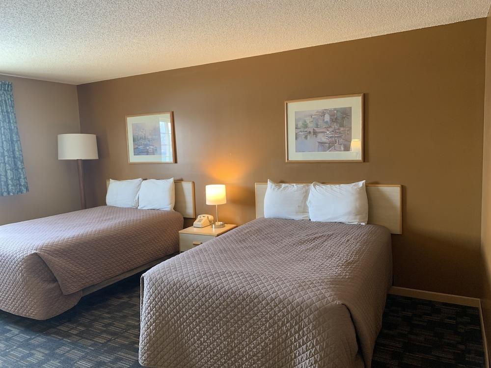Lakeside Motor Inn photo 29