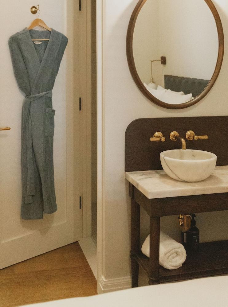 Gjelina Hotel photo 7