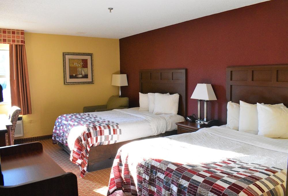 Red Roof Inn & Suites Little Rock photo 33