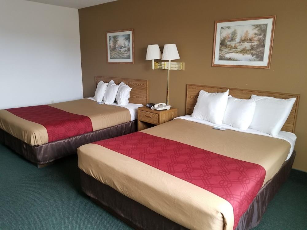 AmeriVu Inn and Suites - Stanley photo 7