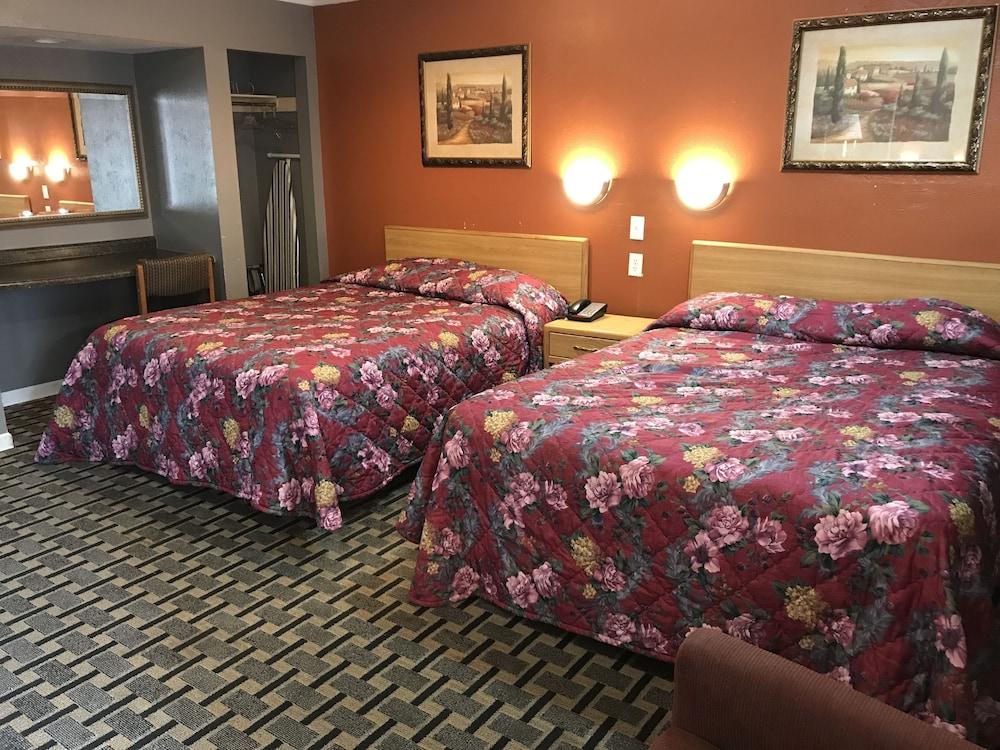 Economy Inn Motel photo 10