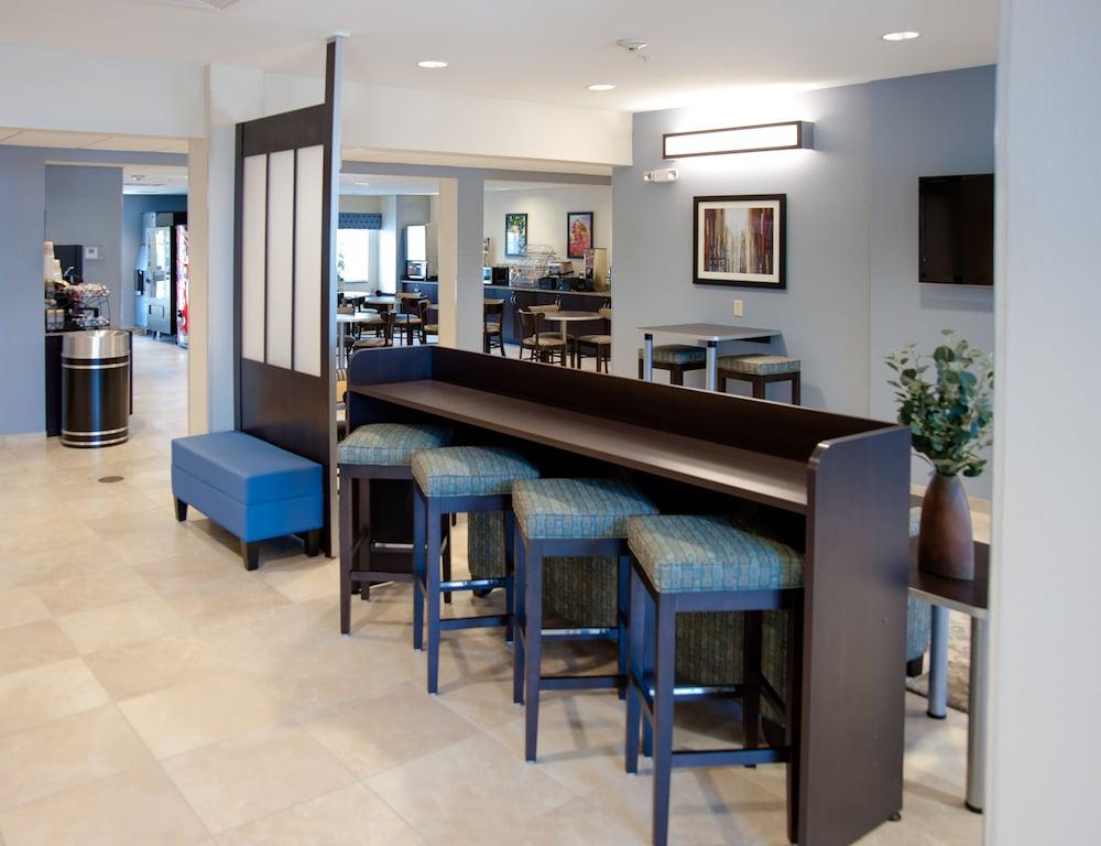 WeStay Suites - Belle Chasse photo 3