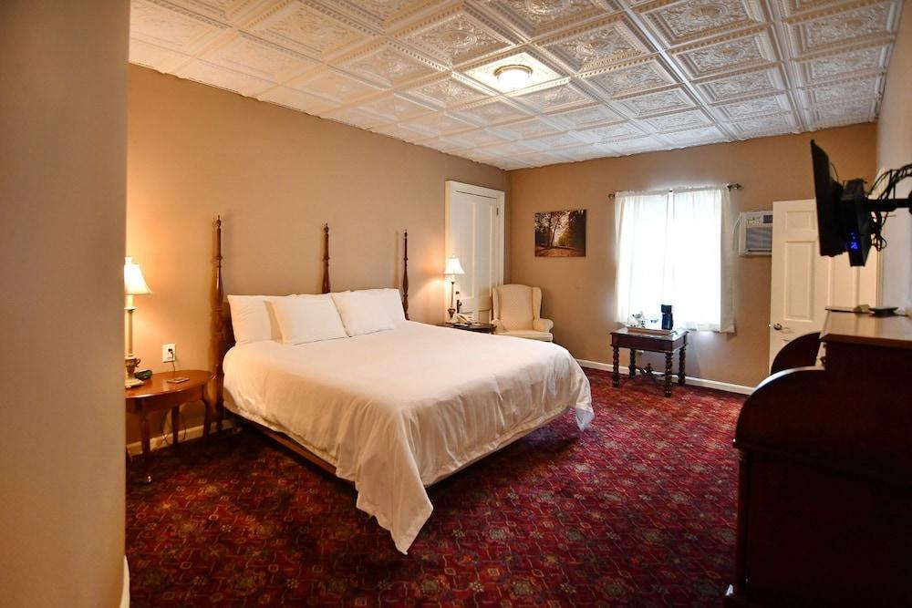 Avon Inn photo 11