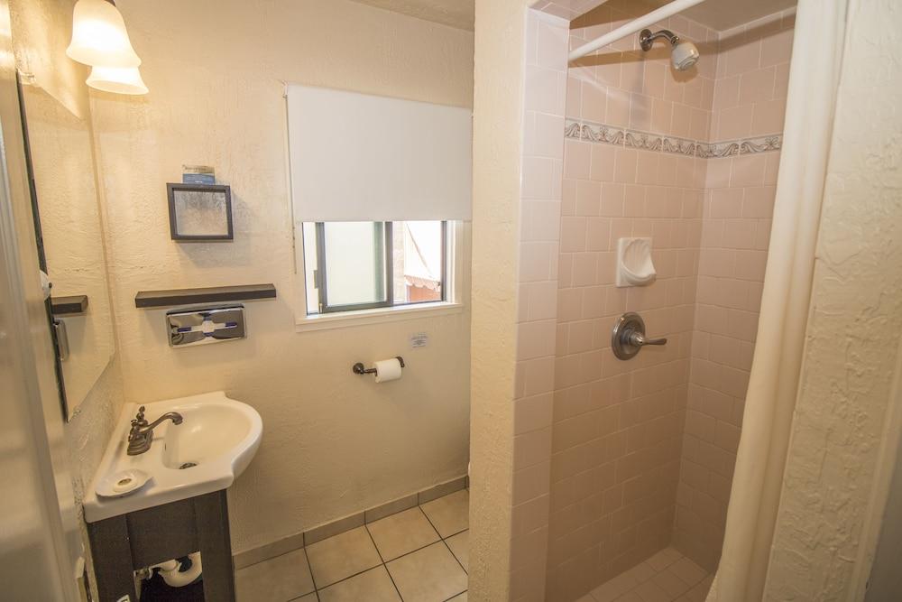 Capitola Venetian Hotel photo 40