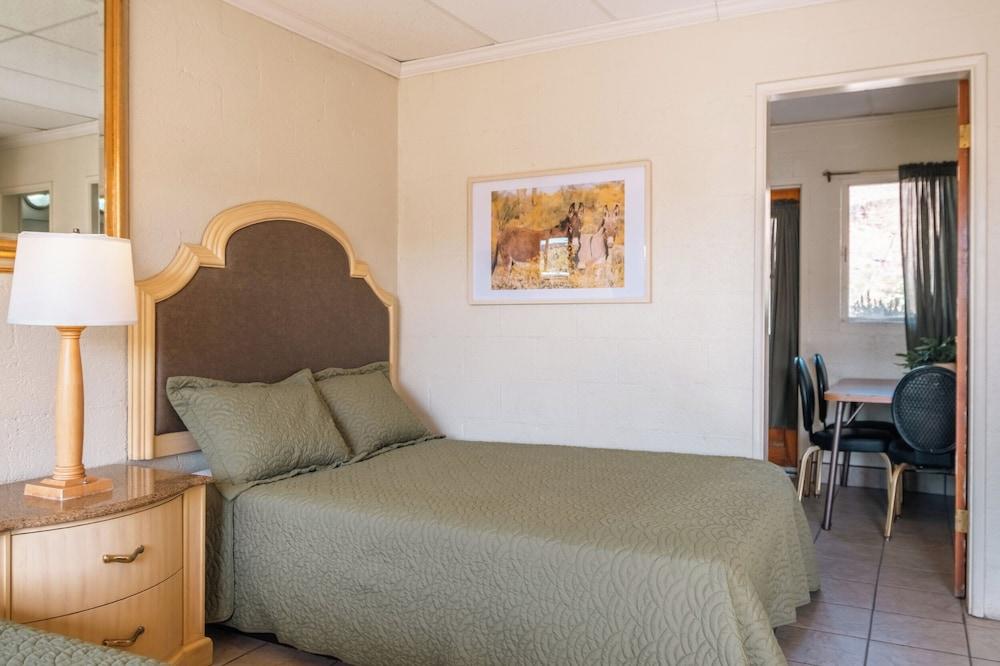 Black Meadow Landing photo 96