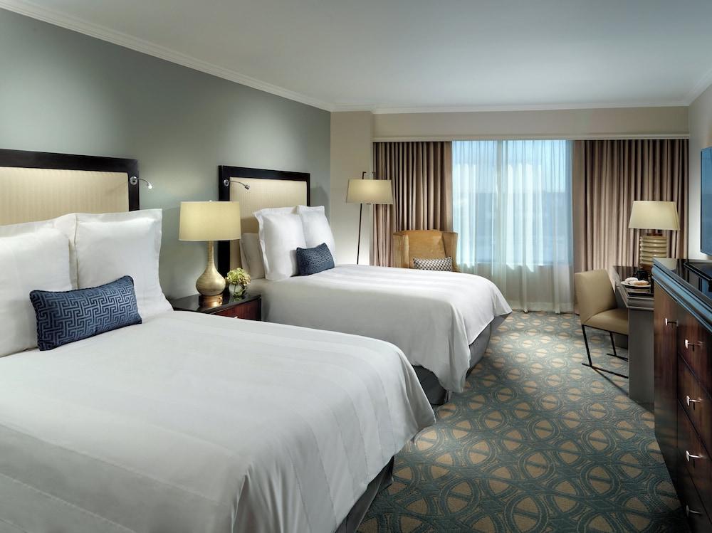 The Riverfront Hotel New Orleans photo 53