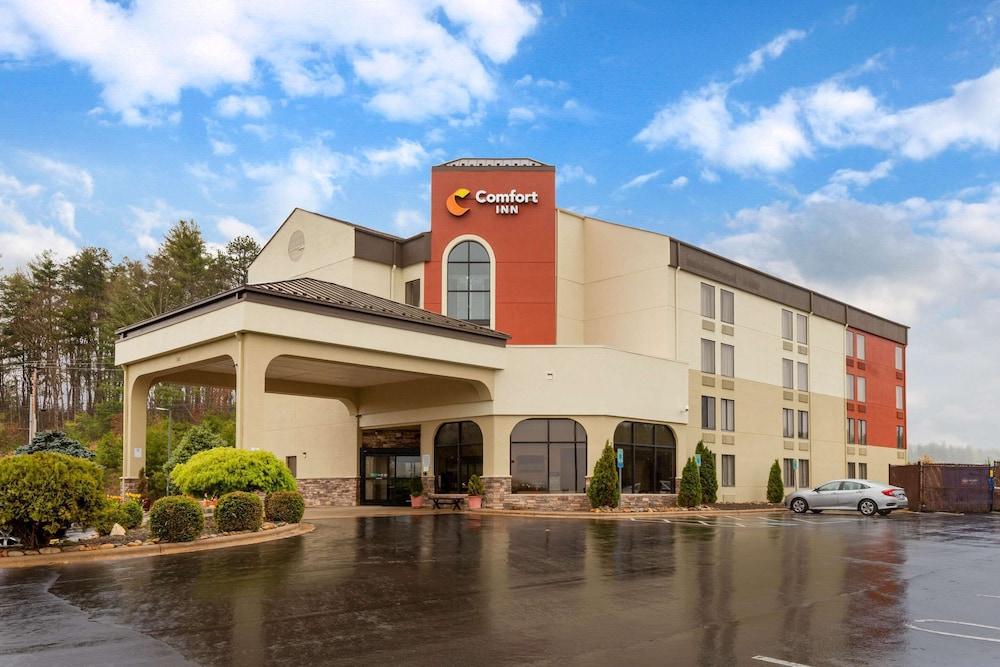 Comfort Inn North of Asheville photo 1