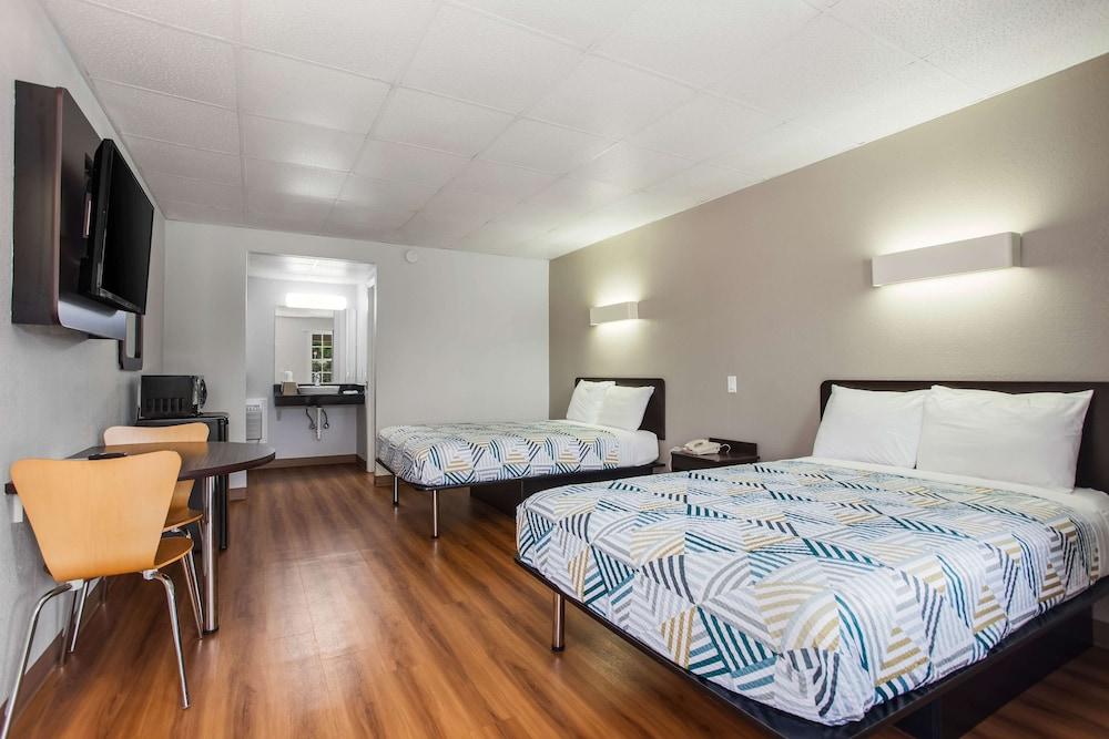 Motel 6 Walterboro, SC photo 17