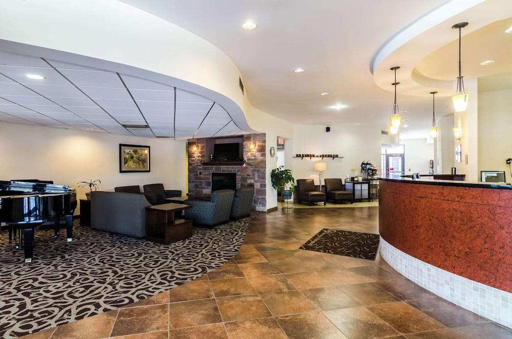 Comfort Suites Gothenburg South photo 3