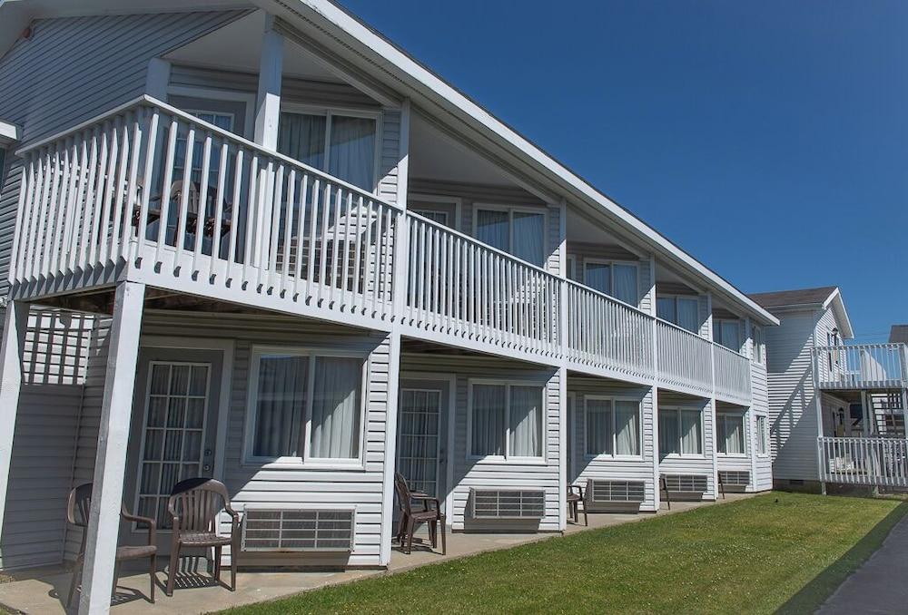Atlantic Coast Inn photo 15