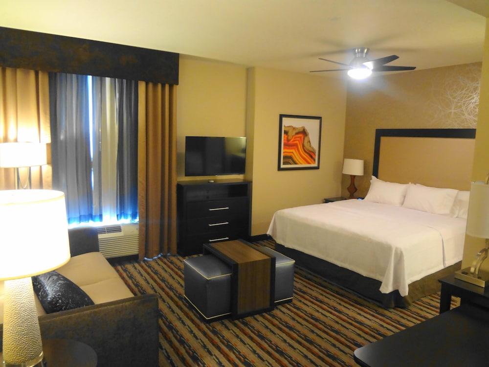 Homewood Suites by Hilton North Houston/Spring photo 7