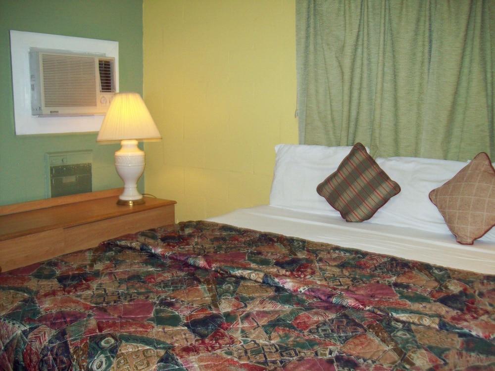 Budget Inn Sanderson photo 14