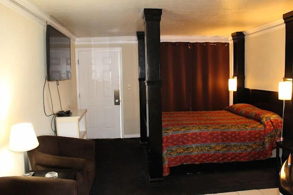 BlissPoint Inn FKA Motel 6t7 photo 1
