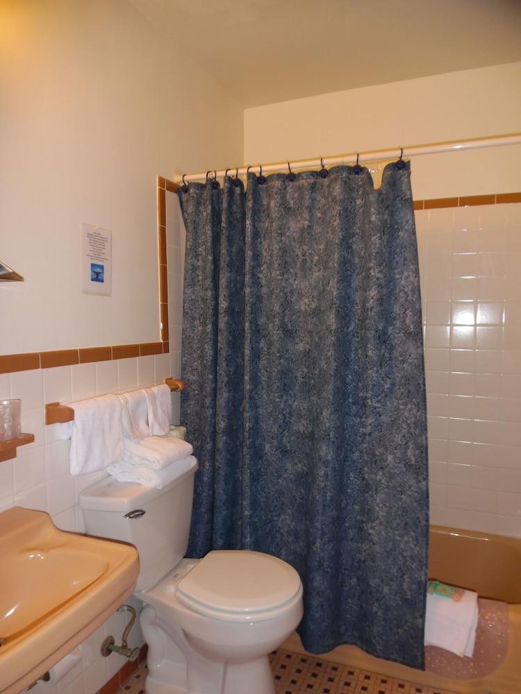 Wachapreague Inn photo 80