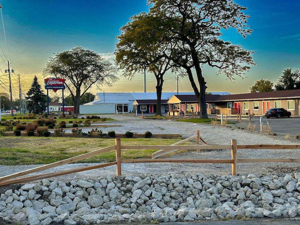 Explorer Rest & Recreation photo 37