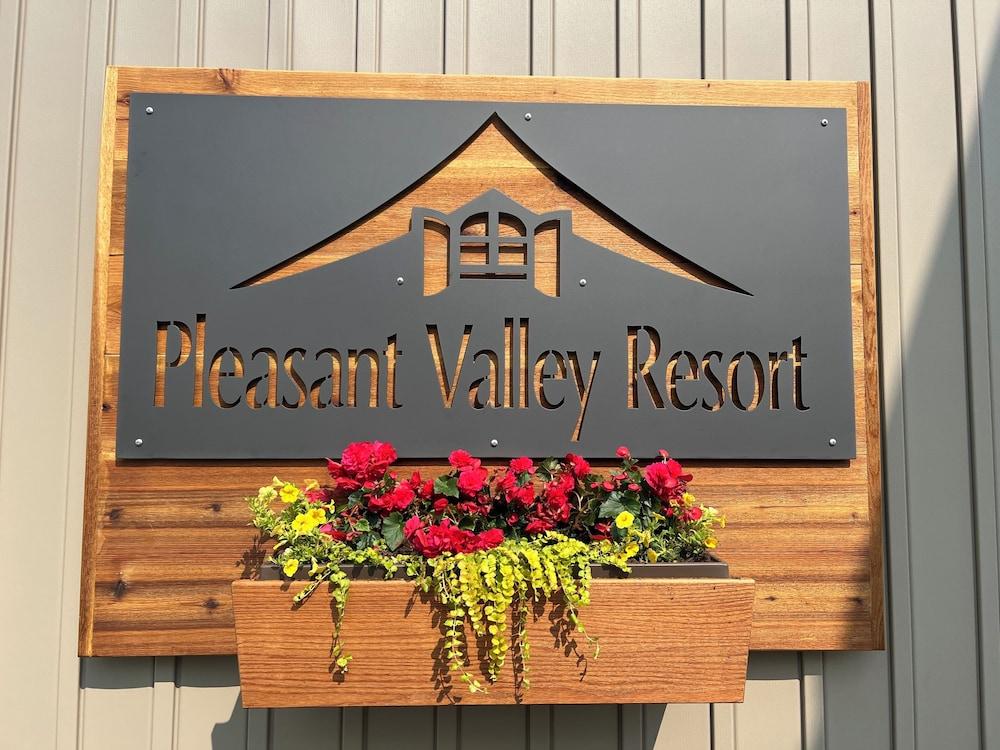 Pleasant Valley Resort photo 64