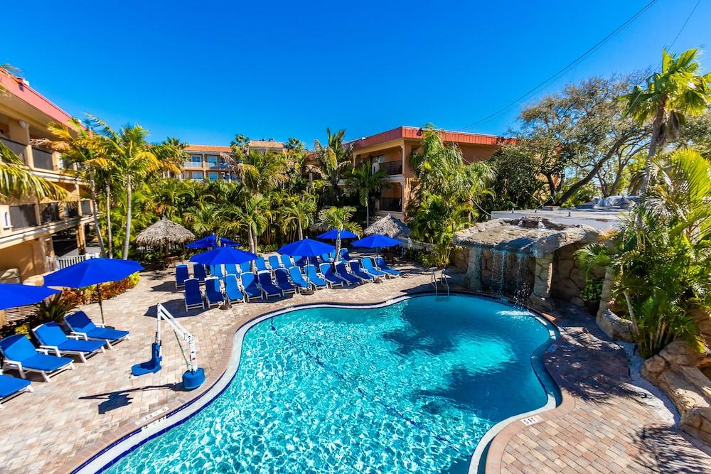 Coconut Cove All-Suite Hotel photo 12