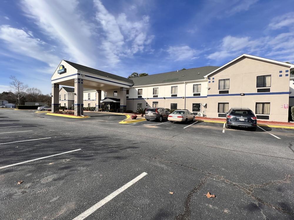 Days Inn by Wyndham Greenville South/Mauldin photo 68
