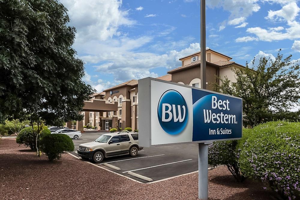 Best Western Douglas Inn & Suites photo 1