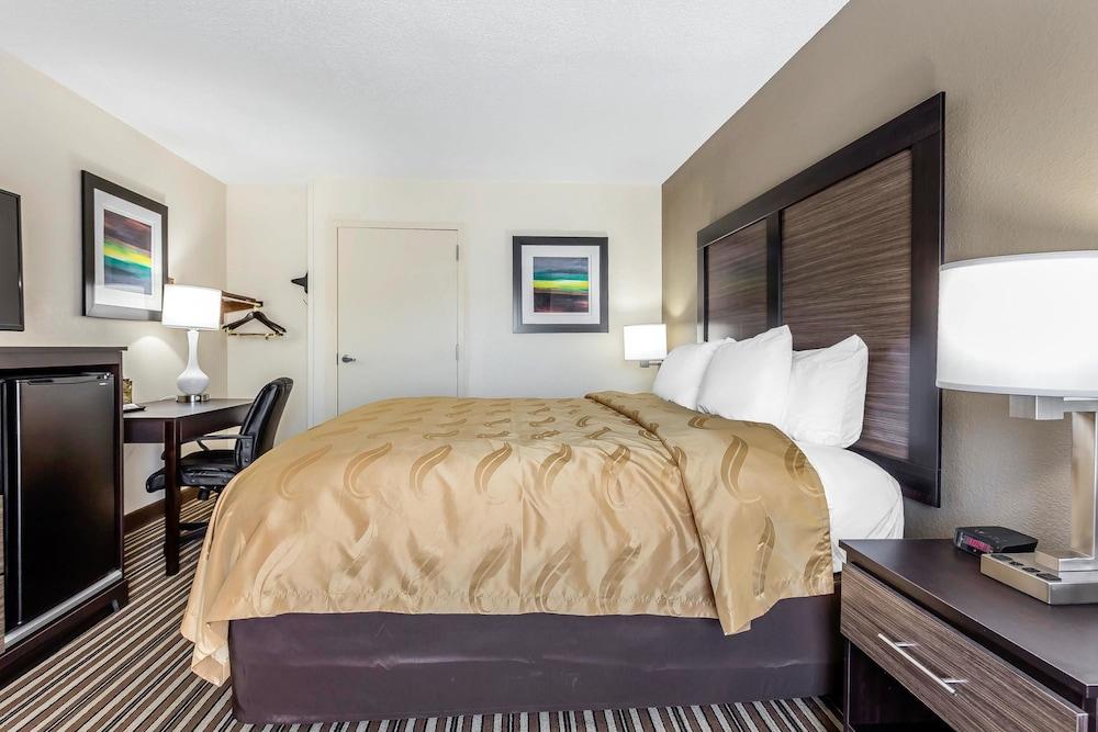 Quality Inn Pinehurst Area photo 22