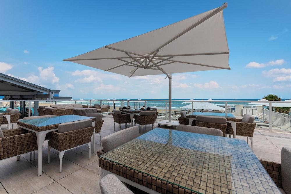 Daytona Grande Oceanfront Resort photo 40