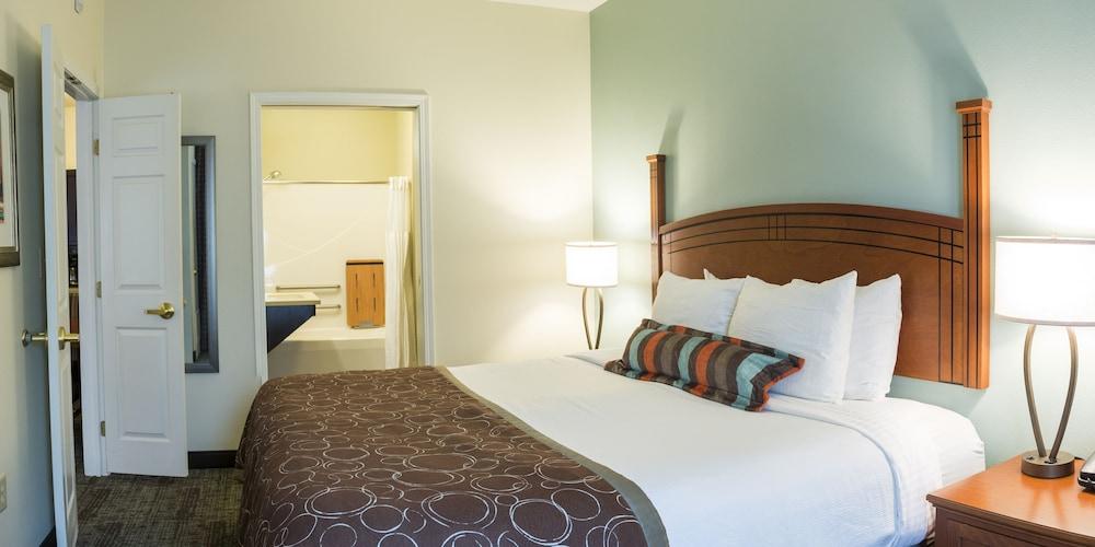 Staybridge Suites Fargo by IHG photo 52
