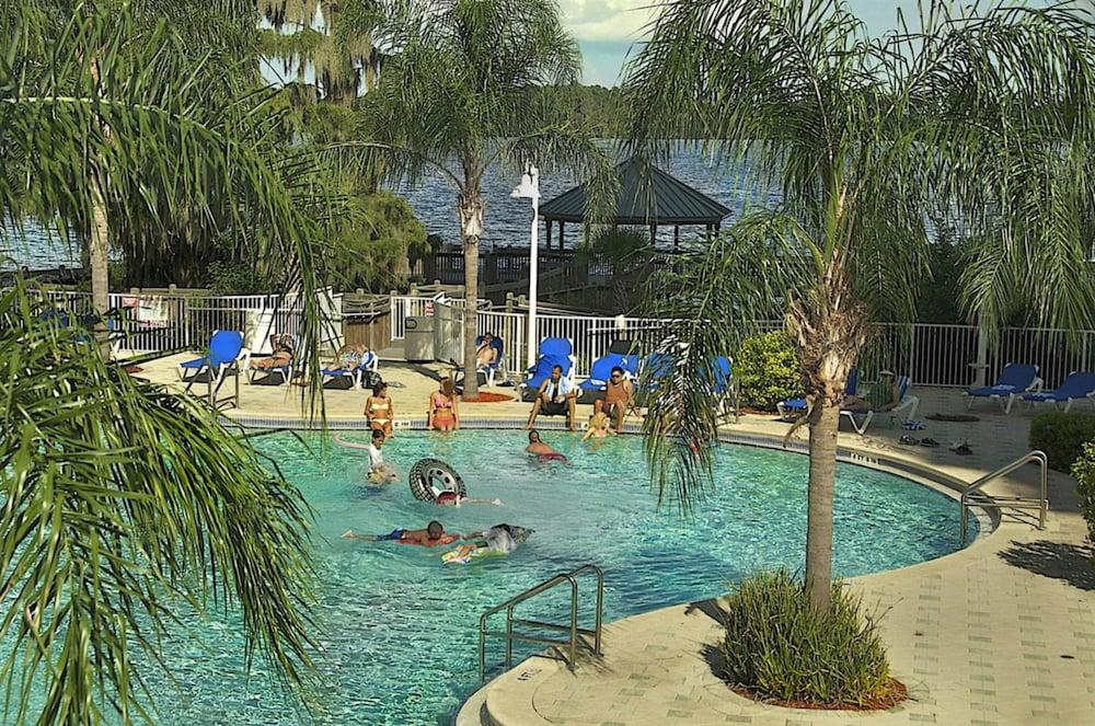 Blue Heron Beach Resort photo 64